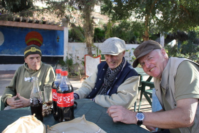 Cola statt Bier nach dem Rundgang Cola statt Bier nach dem Rundgang